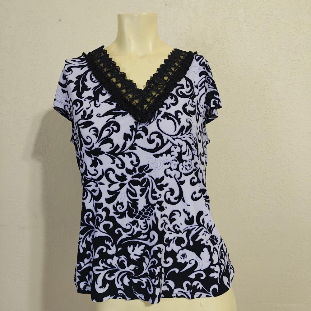 Linea Donatella Black White Floral Lace Trim V-Neck Top TRL145 Small
